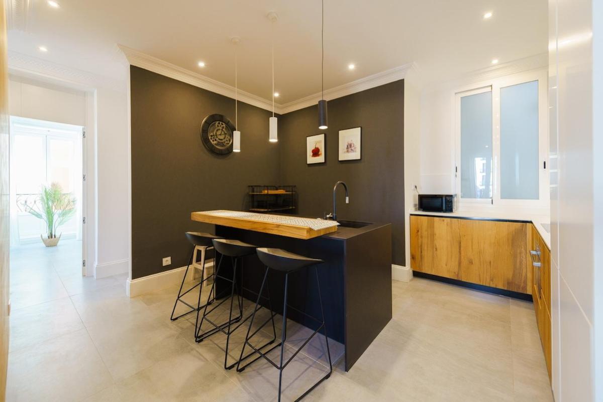 Exclusive Temporary Flat With Balconies Temporal Afi332d Madryt